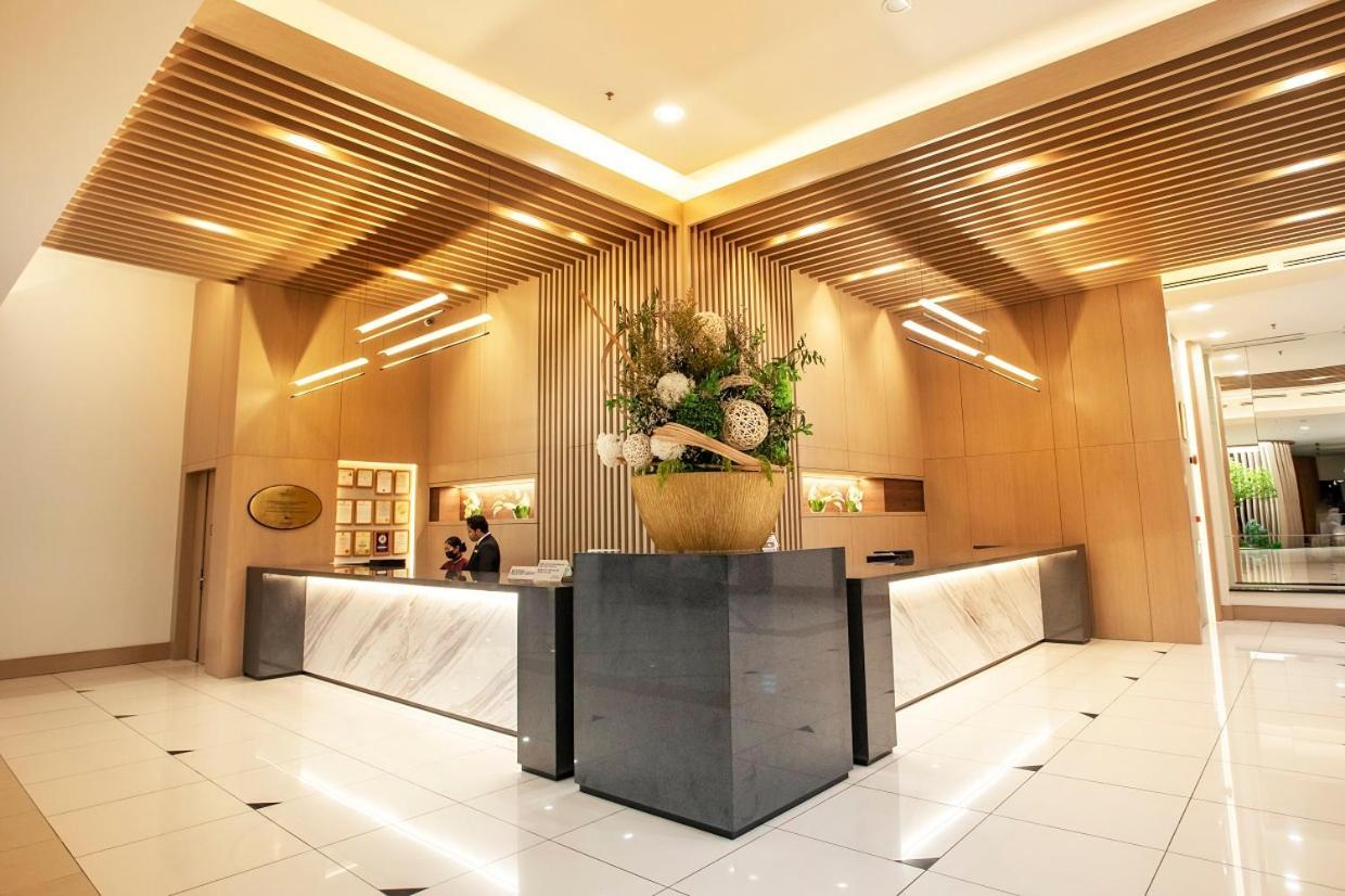 Springs 4* Nilai